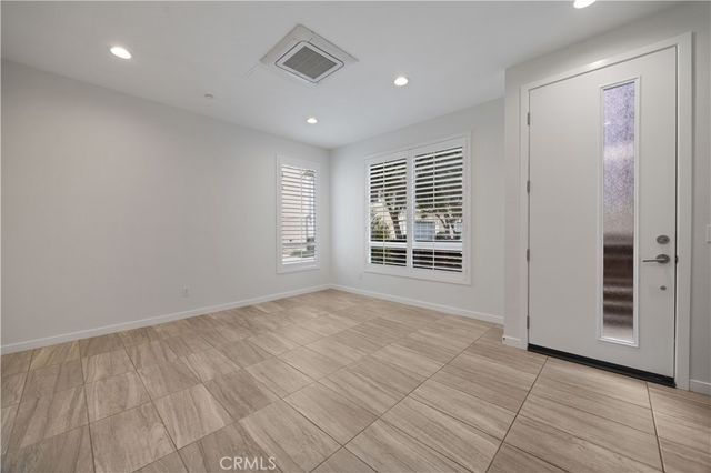 2138 Bella Court, Costa Mesa, CA 92627