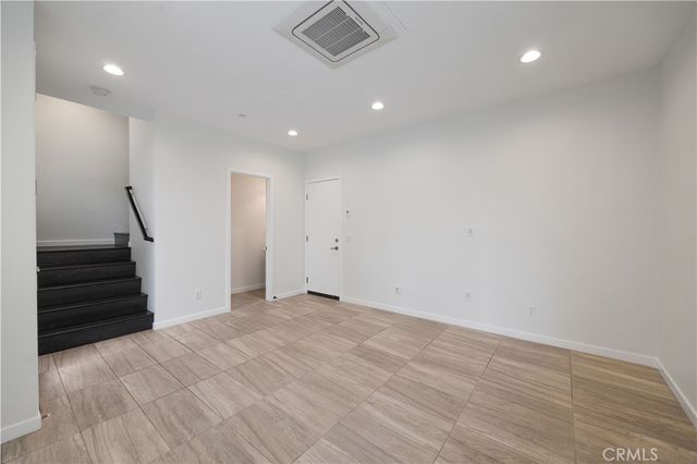 2138 Bella Court, Costa Mesa, CA 92627