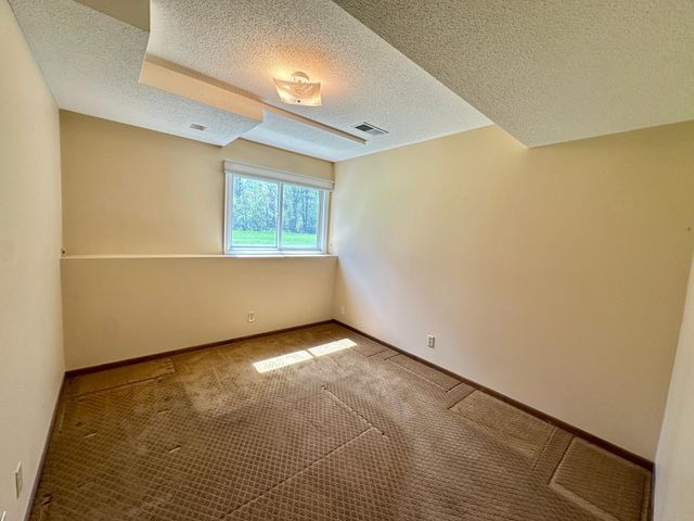 7779 Meadowview Trail, Lino Lakes, MN 55014