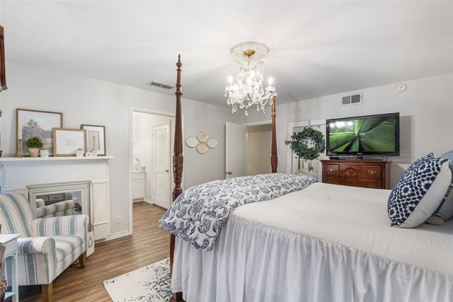 6041 Wimbleton Way, Fort Worth, TX 76133