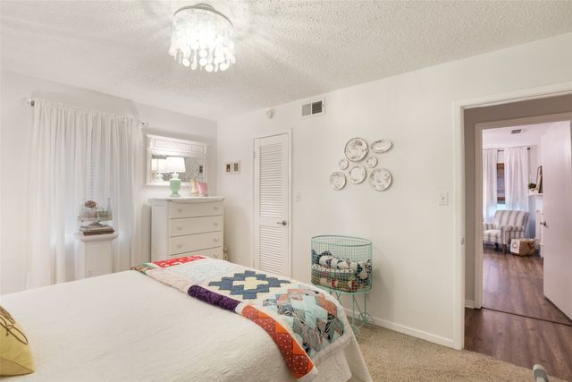 6041 Wimbleton Way, Fort Worth, TX 76133