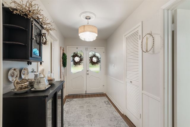 6041 Wimbleton Way, Fort Worth, TX 76133