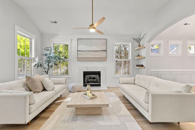 1063 Barfield Street, Daniel Island, SC 29492