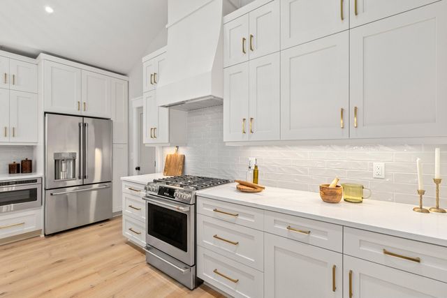 1063 Barfield Street, Daniel Island, SC 29492