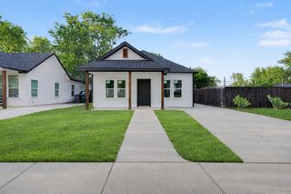 1211 E Cannon Street, Fort Worth, TX 76104