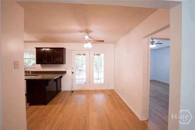 121 W Tisbury Lane, Pooler, GA 31322