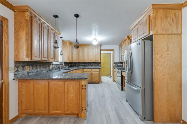 1001 S Sara Road, Tuttle, OK 73089