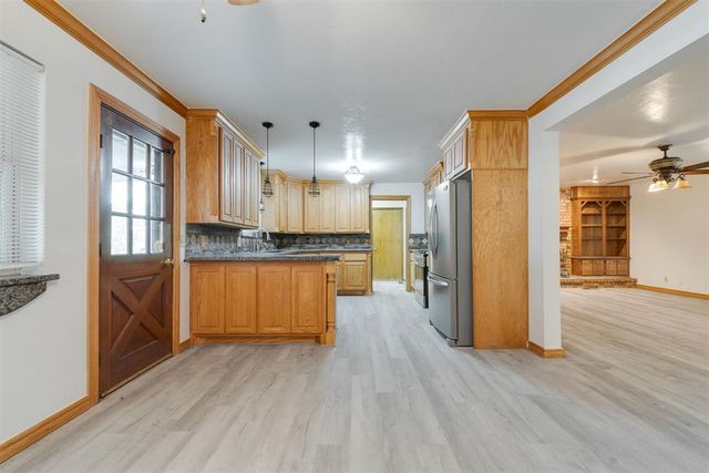 1001 S Sara Road, Tuttle, OK 73089