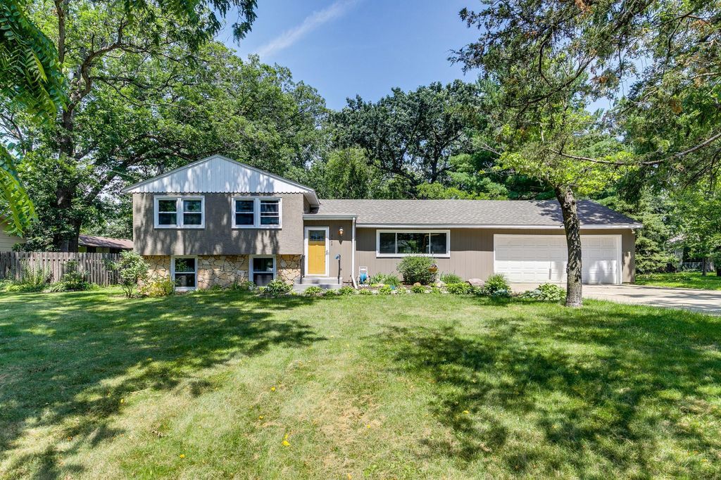 2643 1st Street, White Bear Twp, MN 55110