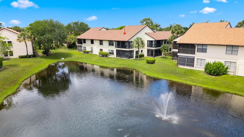3327 Jog Park Drive 4022, Greenacres, FL 33467