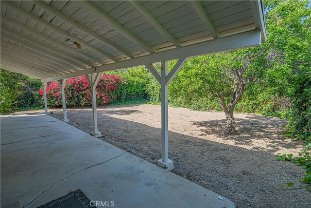 21516 Villena, Woodland Hills, CA 91364