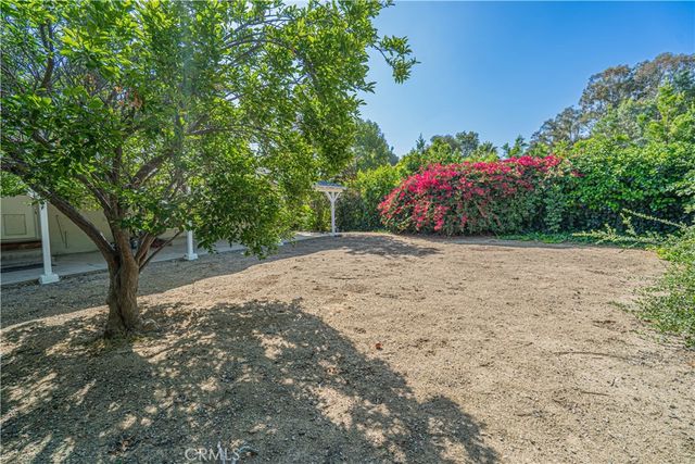 21516 Villena, Woodland Hills, CA 91364