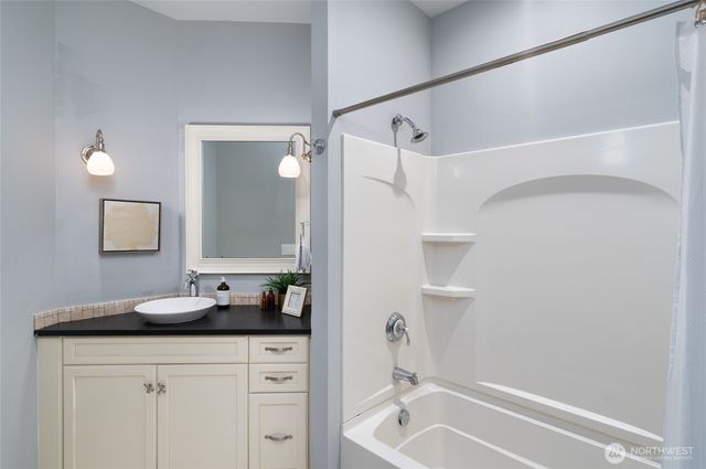 4902 Portalis Way, Anacortes, WA 98221