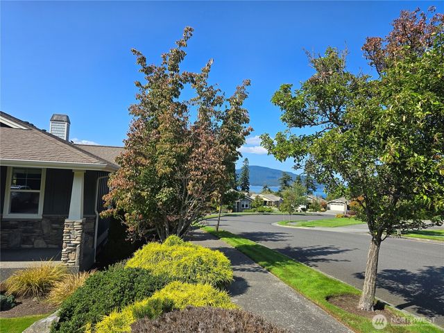 4902 Portalis Way, Anacortes, WA 98221
