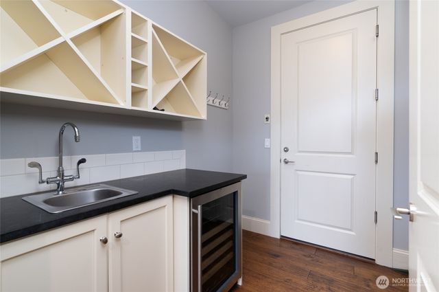 4902 Portalis Way, Anacortes, WA 98221