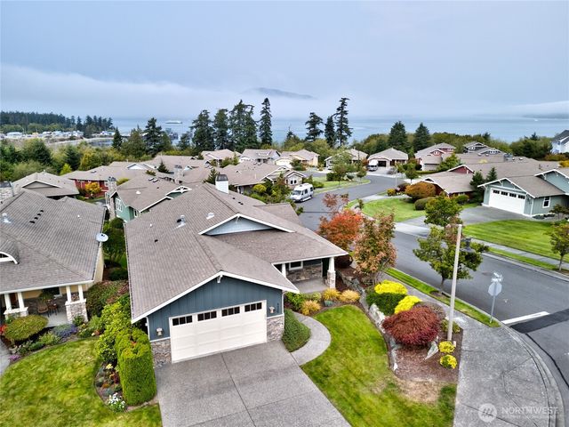 4902 Portalis Way, Anacortes, WA 98221