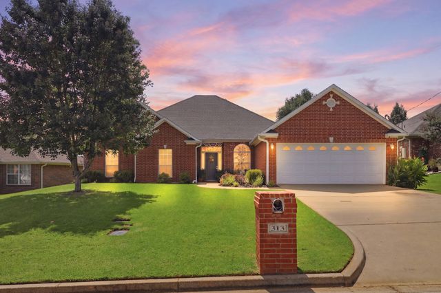 313 Ithaca Drive, Longview, TX 75604