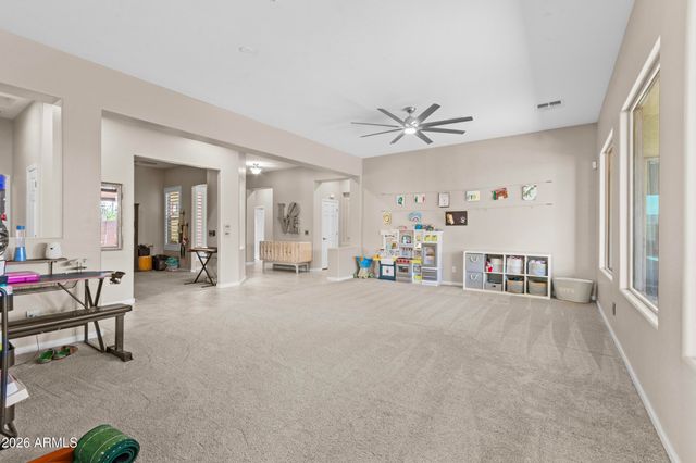 3382 E FANDANGO Drive, Gilbert, AZ 85298