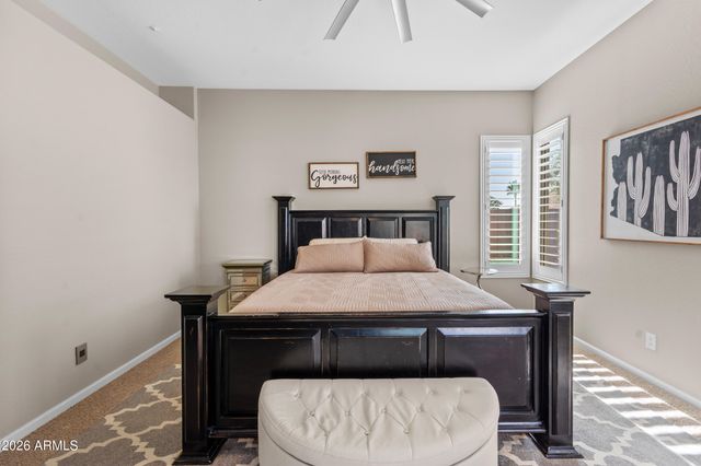 3382 E FANDANGO Drive, Gilbert, AZ 85298