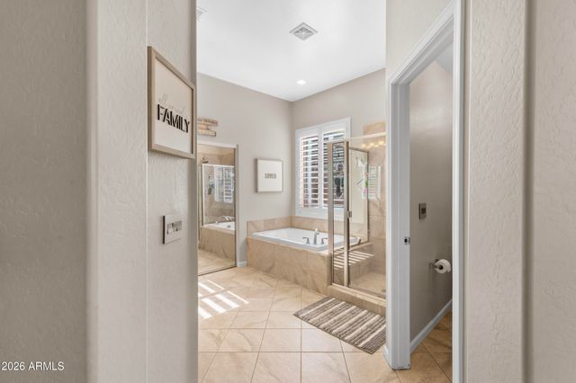 3382 E FANDANGO Drive, Gilbert, AZ 85298