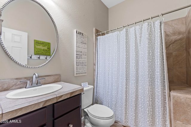 3382 E FANDANGO Drive, Gilbert, AZ 85298