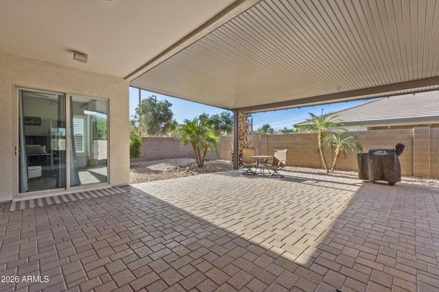3382 E FANDANGO Drive, Gilbert, AZ 85298