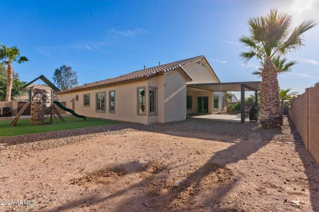 3382 E FANDANGO Drive, Gilbert, AZ 85298