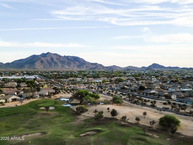 3382 E FANDANGO Drive, Gilbert, AZ 85298