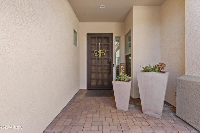 3382 E FANDANGO Drive, Gilbert, AZ 85298