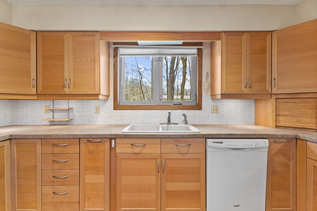 7280 84th Street NE, Monticello, MN 55362