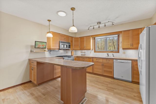 7280 84th Street NE, Monticello, MN 55362