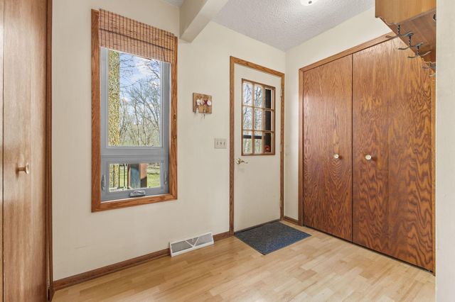 7280 84th Street NE, Monticello, MN 55362