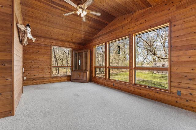 7280 84th Street NE, Monticello, MN 55362