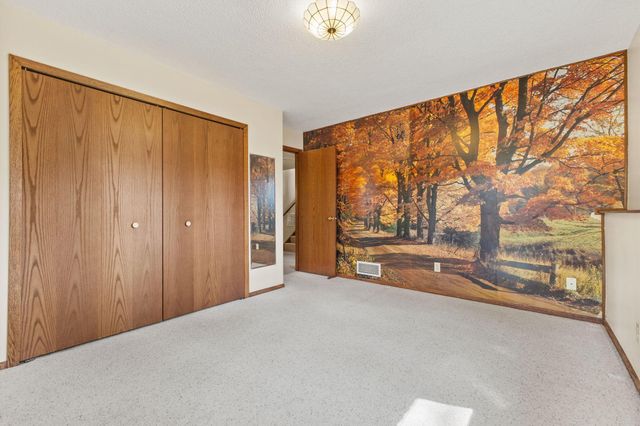 7280 84th Street NE, Monticello, MN 55362