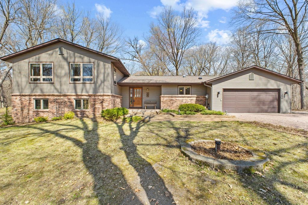 7280 84th Street NE, Monticello, MN 55362