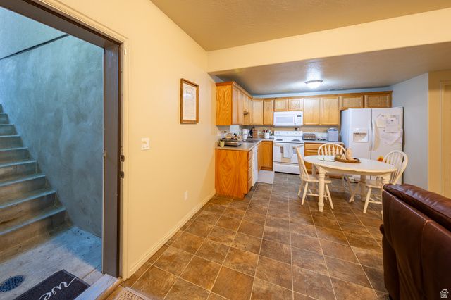 351 N DEERFIELD DR, Alpine, UT 84004