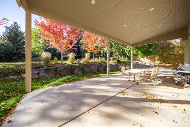 351 N DEERFIELD DR, Alpine, UT 84004