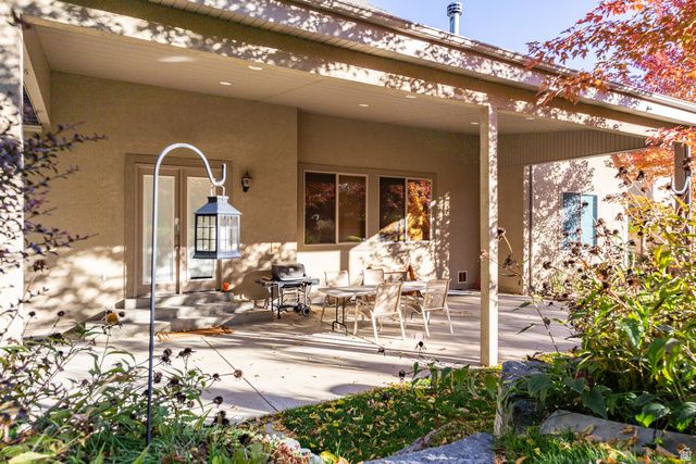 351 N DEERFIELD DR, Alpine, UT 84004