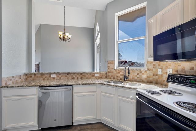 3226 Eagle Lane, Midlothian, TX 76065