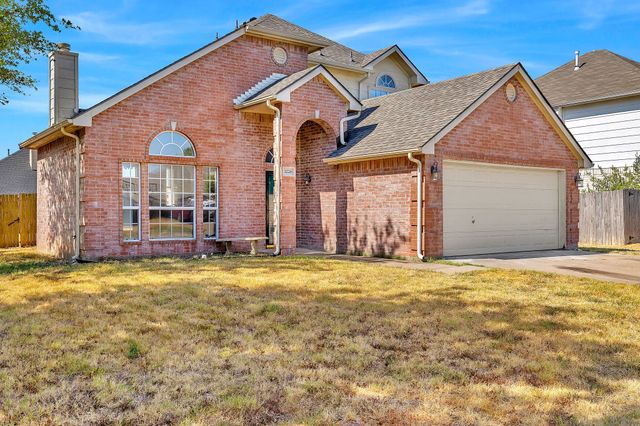 3226 Eagle Lane, Midlothian, TX 76065
