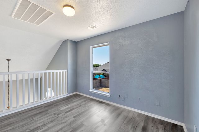 3226 Eagle Lane, Midlothian, TX 76065