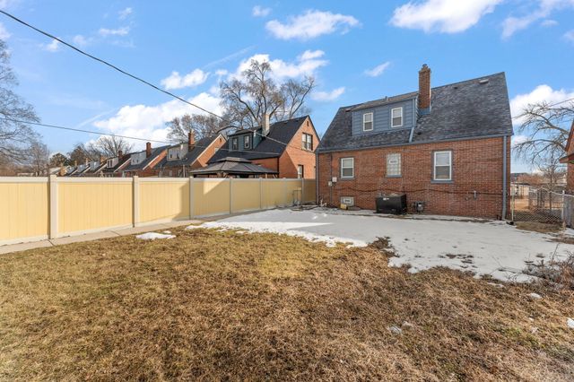 1009 River Drive, Hammond, IN 46324