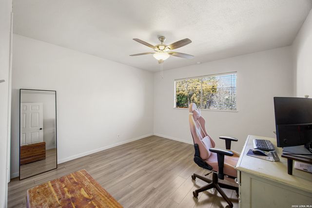 6313 Gablewood, San Antonio, TX 78249