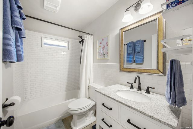 6313 Gablewood, San Antonio, TX 78249