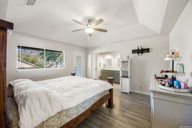 6313 Gablewood, San Antonio, TX 78249