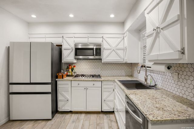 6313 Gablewood, San Antonio, TX 78249