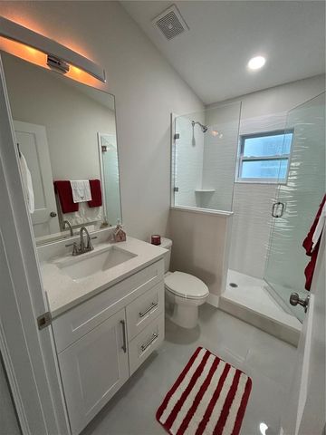 3917 W ROBSON STREET, Tampa, FL 33614