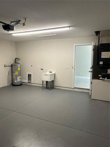 3917 W ROBSON STREET, Tampa, FL 33614