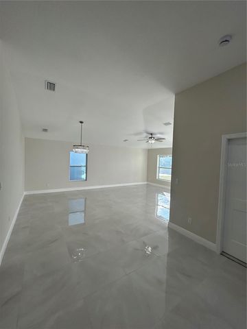 3917 W ROBSON STREET, Tampa, FL 33614