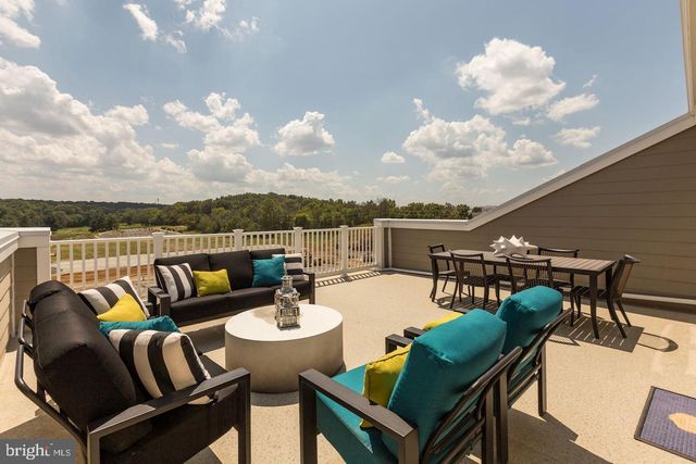 42939 RUNNING CREEK SQ, Leesburg, VA 20175